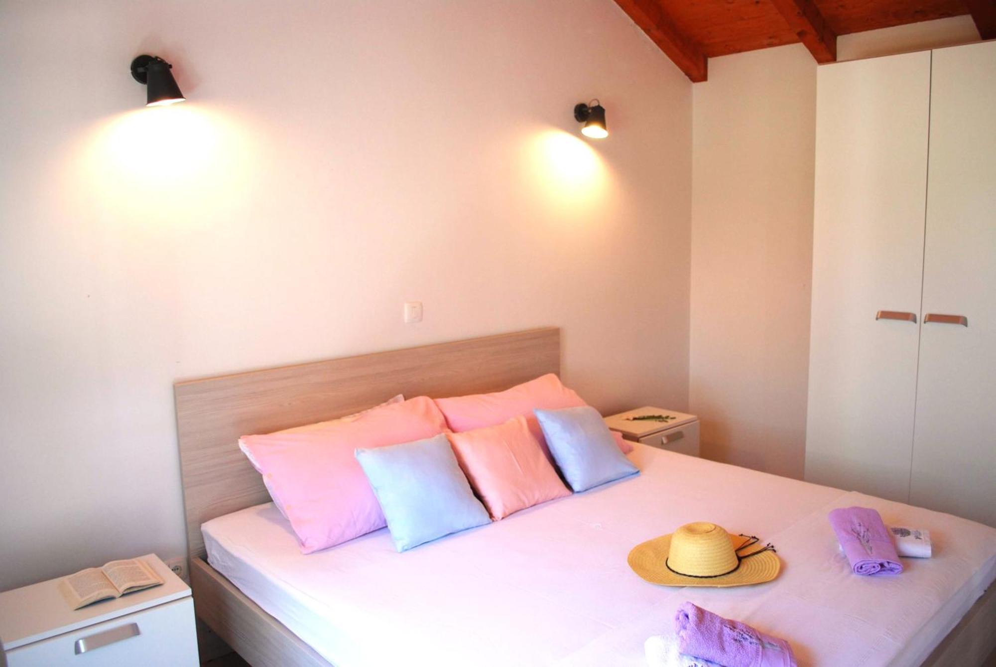 Vineyard House & Olive Grove House Βίλα Račišće Εξωτερικό φωτογραφία