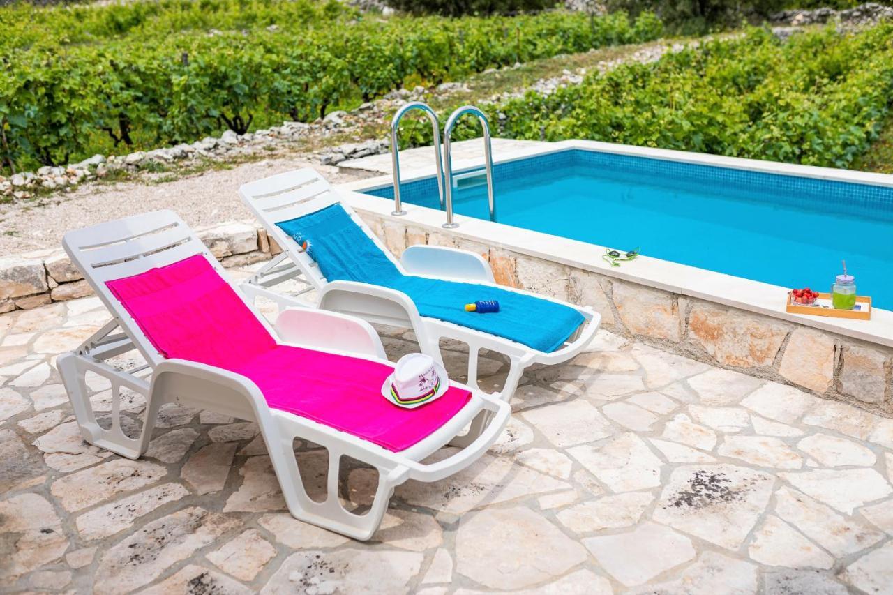 Vineyard House & Olive Grove House Βίλα Račišće Εξωτερικό φωτογραφία
